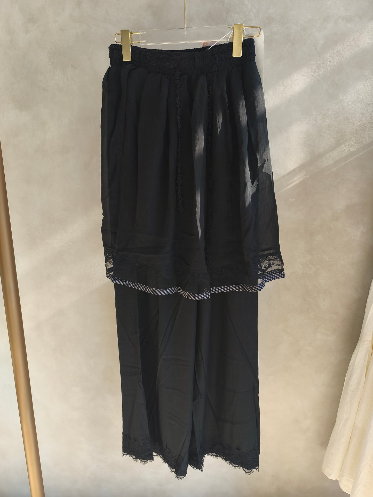 CLOTHES J3923