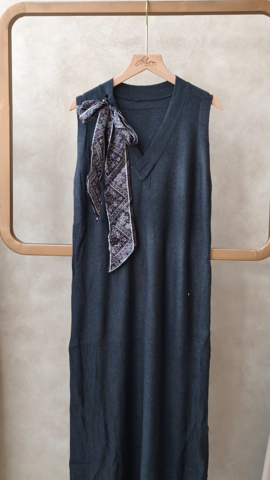 DRESS D12-0019
