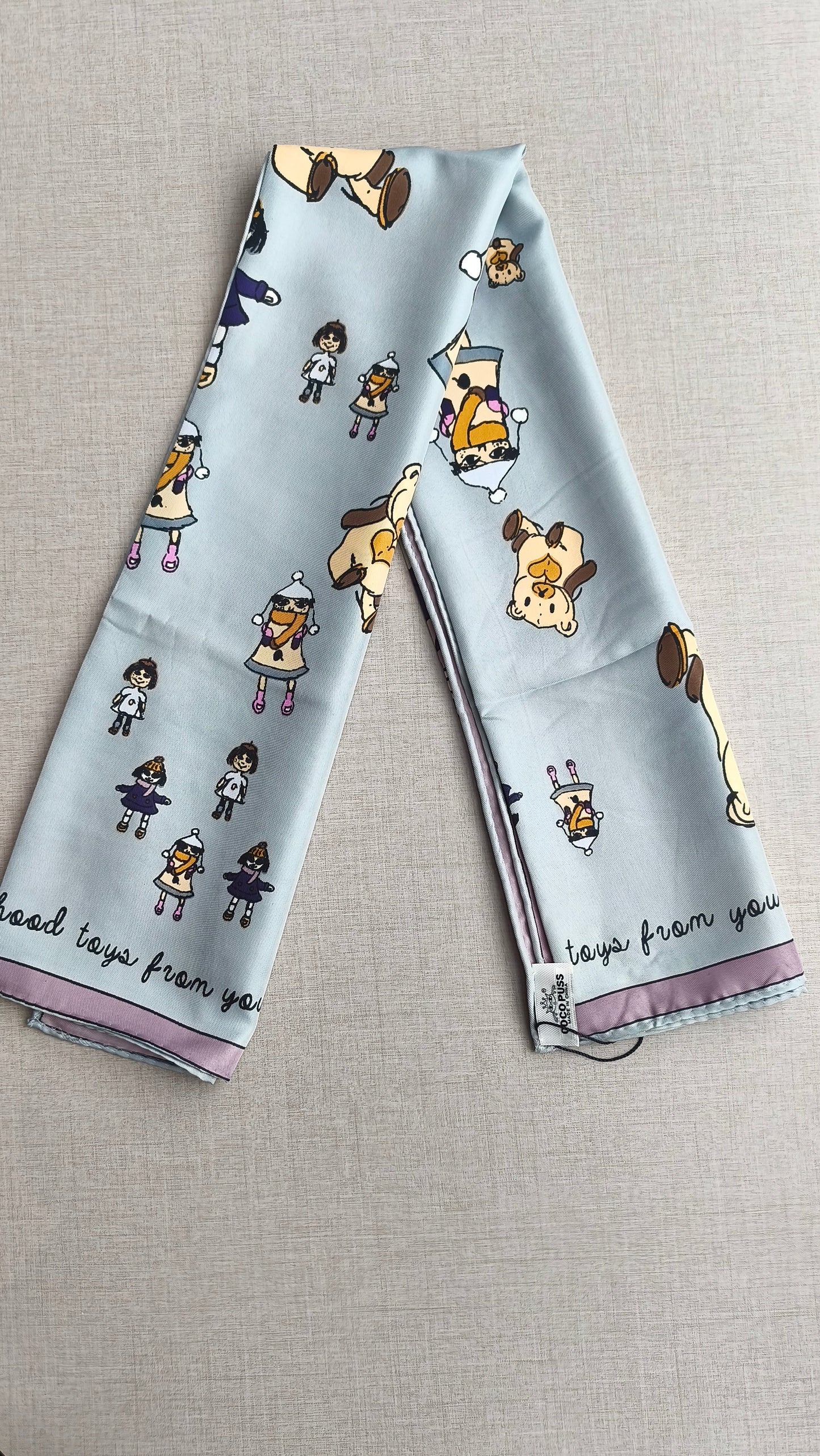 SCARF F1002