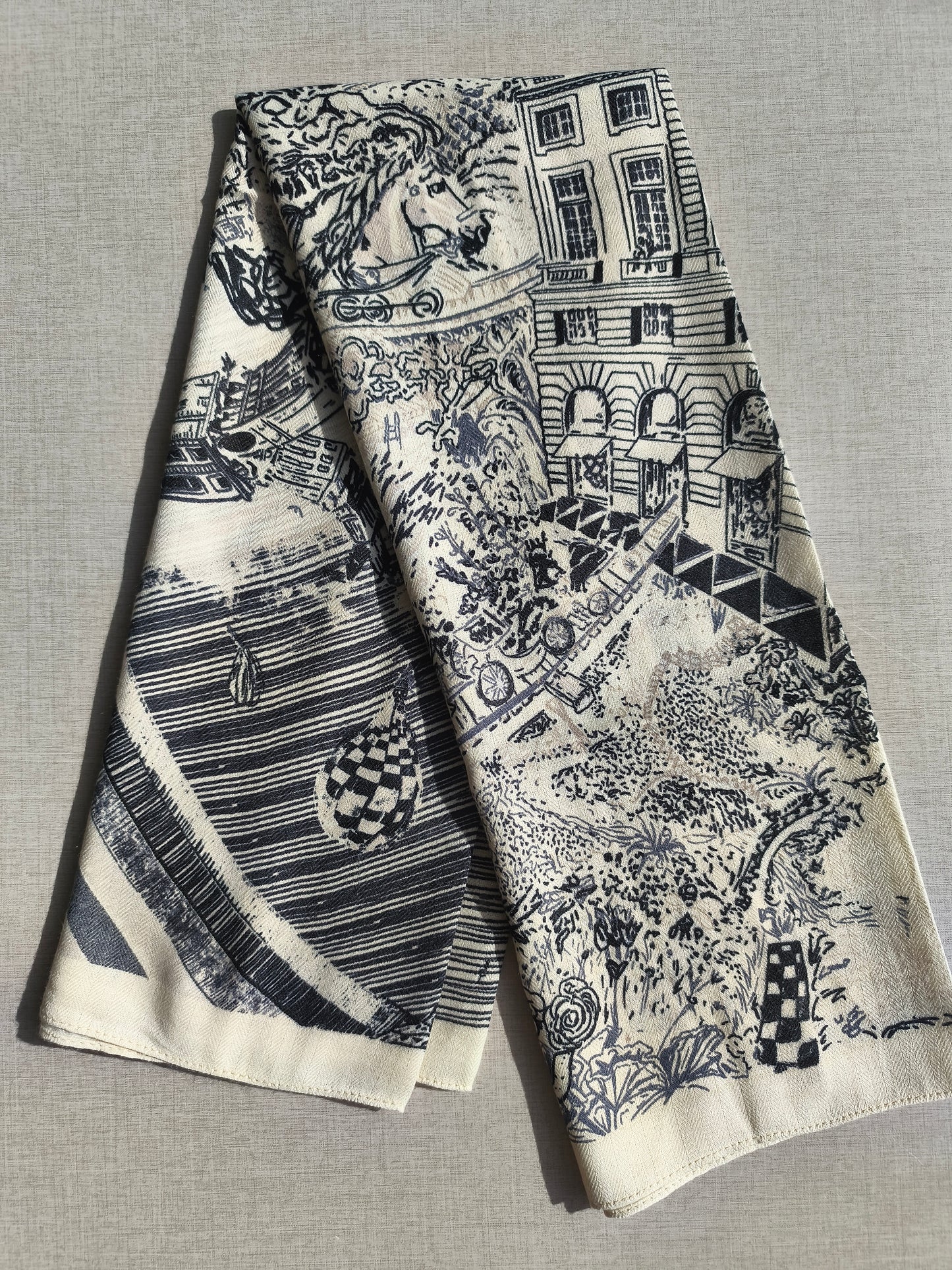 SCARF F1001