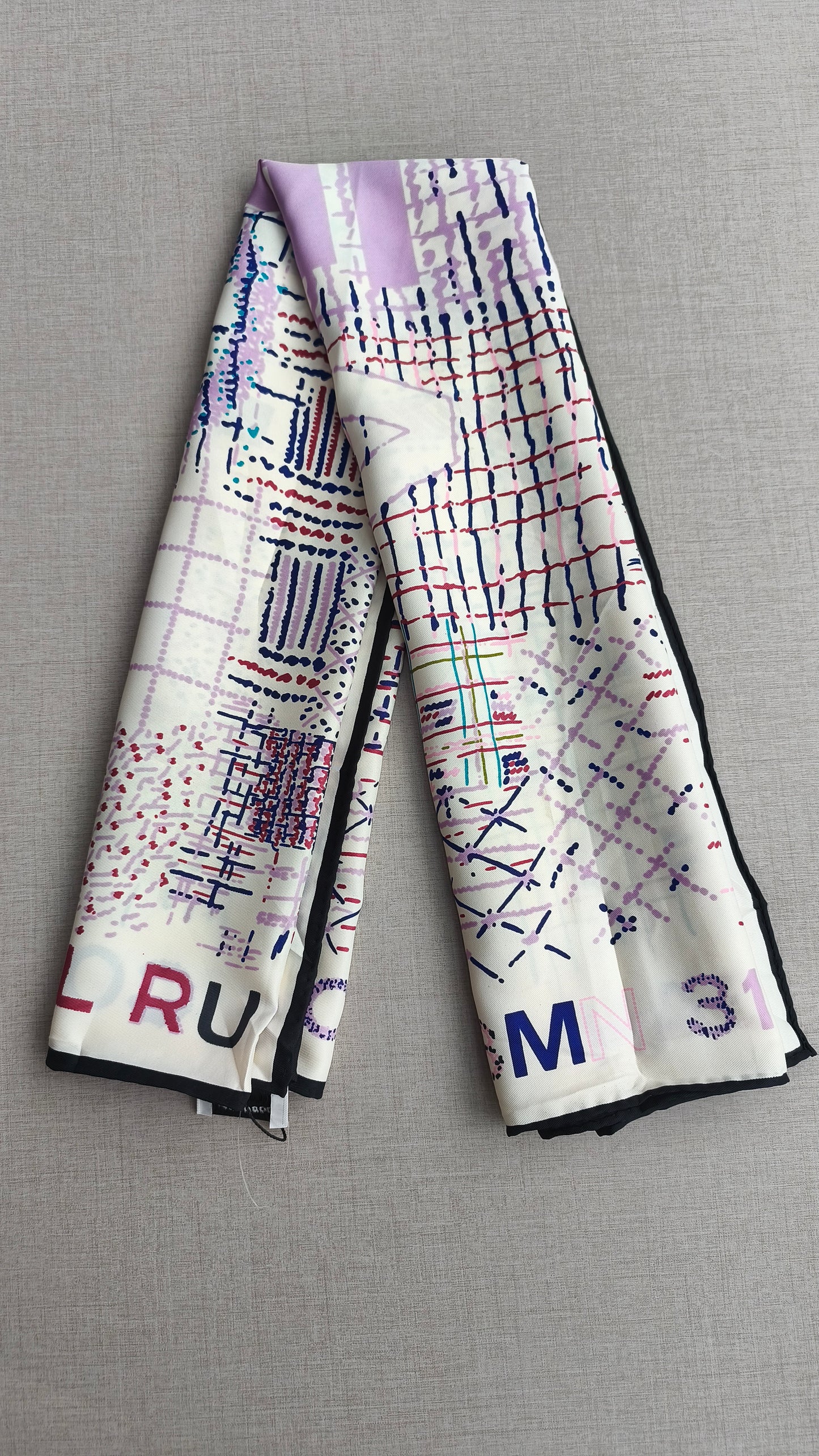 SCARF F1002