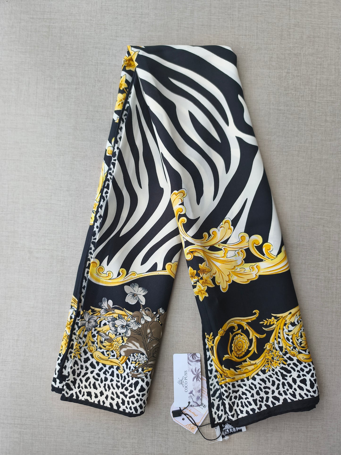 SCARF F1002