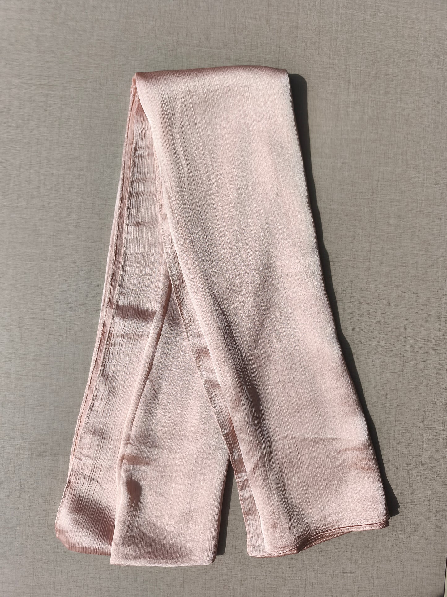 SCARF F1002