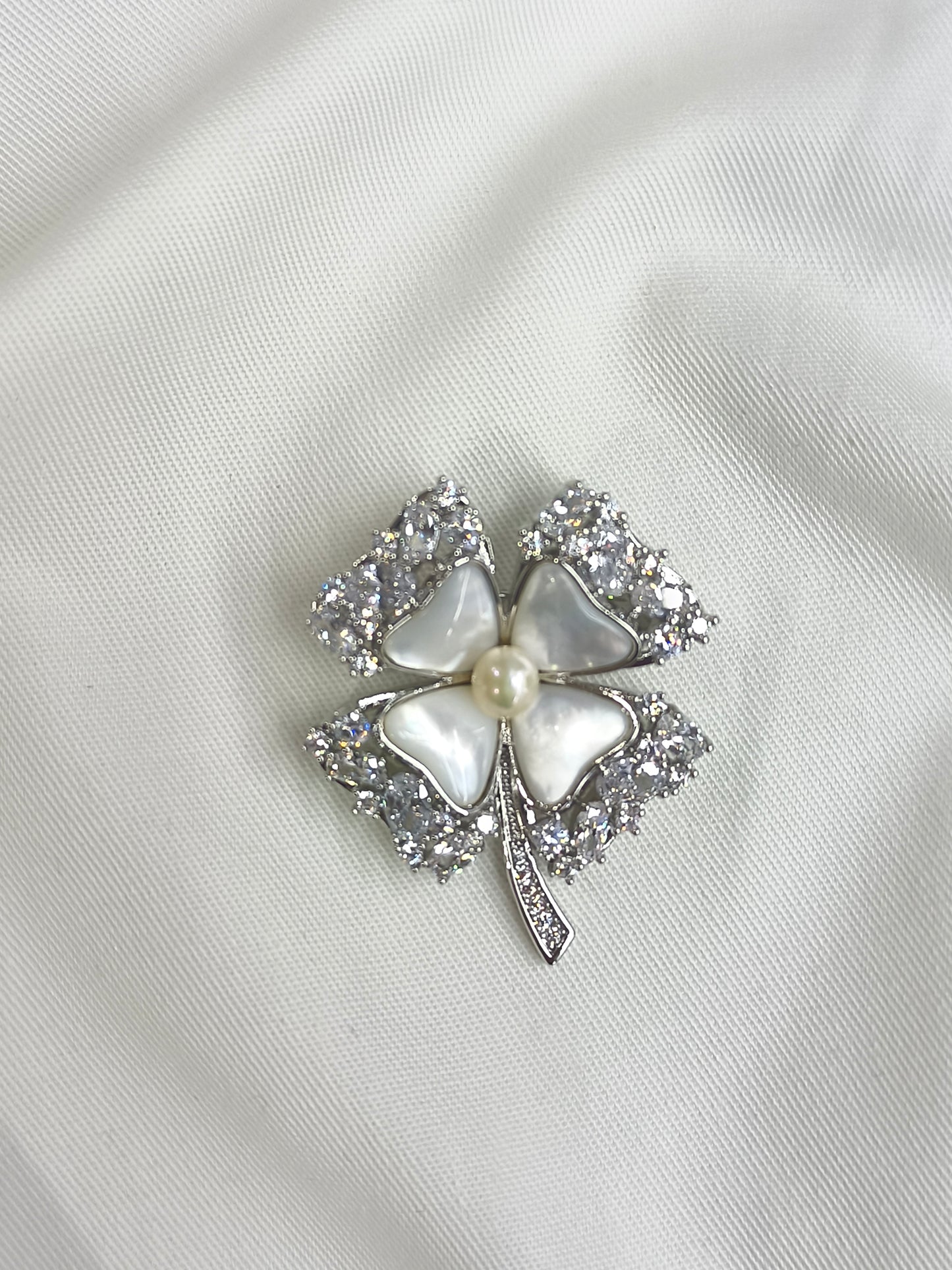 BROS PIN 0075