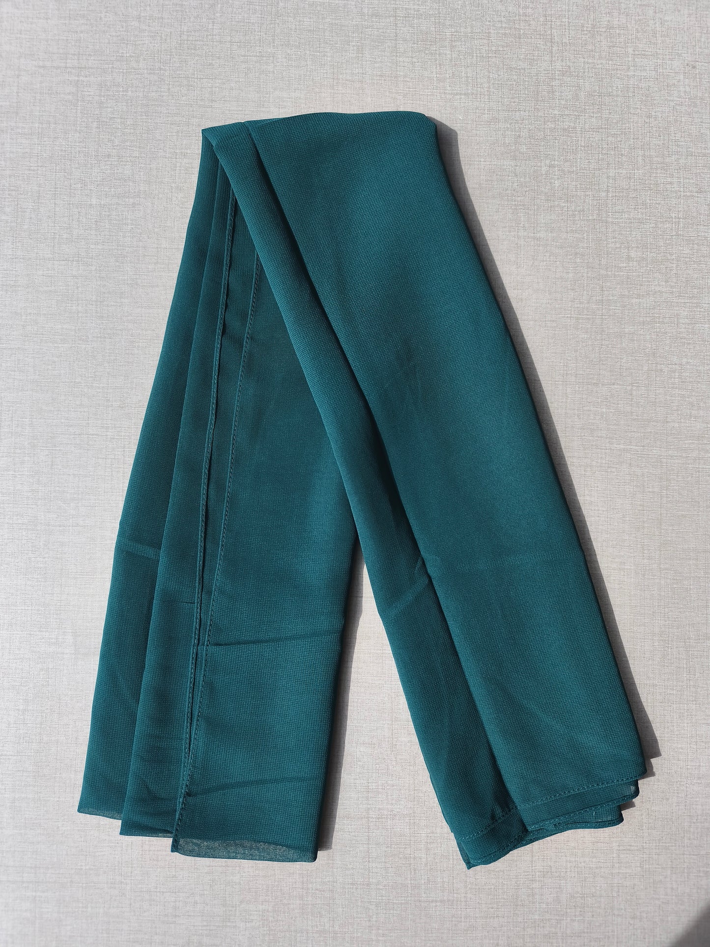 SCARF F1002